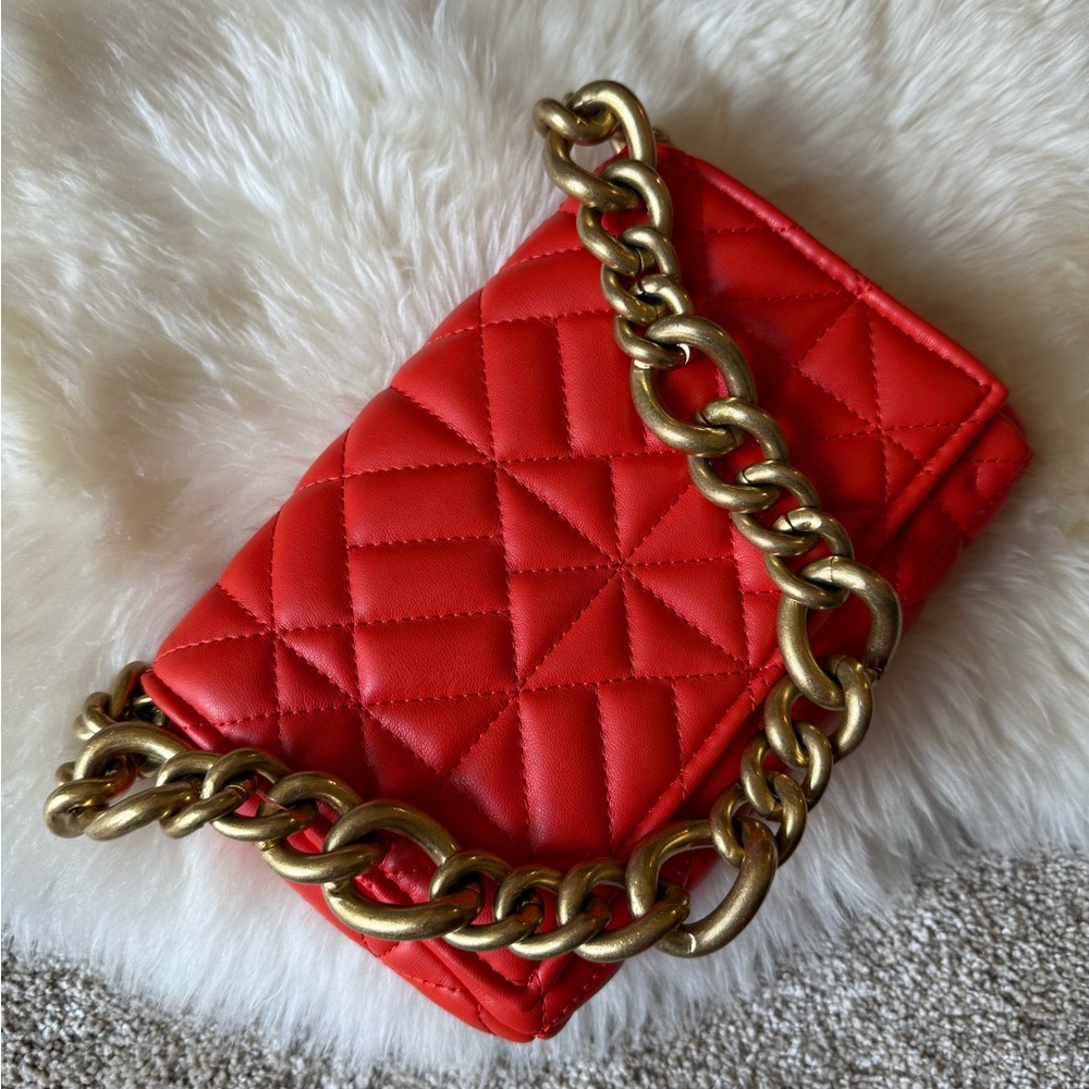 Quilted Red Chain Shoulder Bag